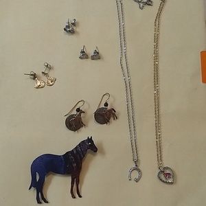 Horse themed jewelery